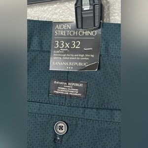 Banana Republic Aiden Stretch Chino green 33x22